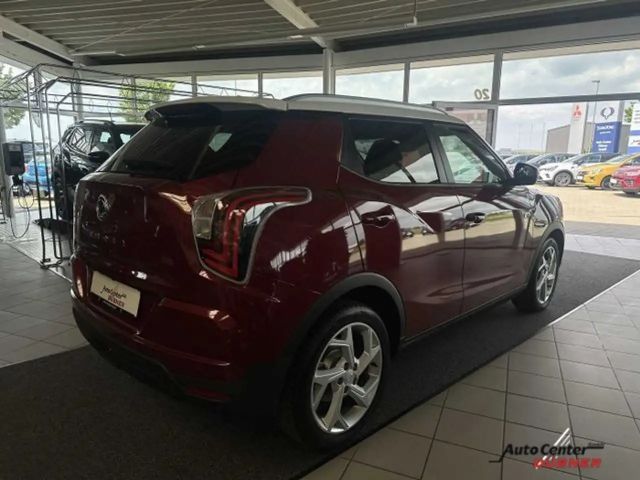 SsangYong Tivoli Fizz 1.5 , 6MT