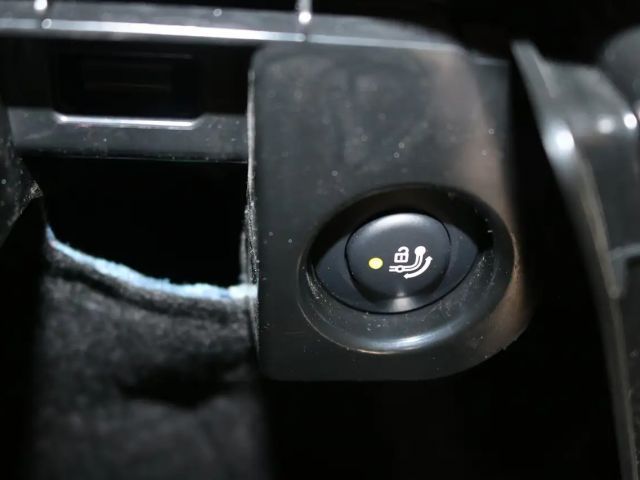 BMW X3 40d   Head-Up AHK HiFi RFK Shz