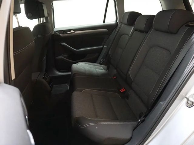 Volkswagen Passat 2.0 TDI Business DSG