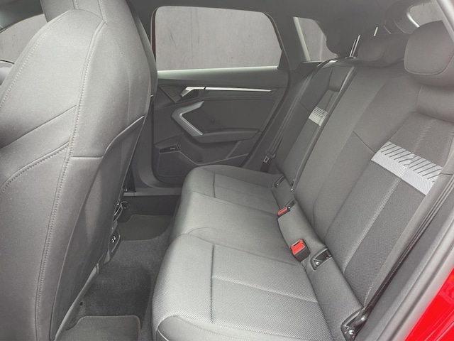 Audi A3 30 TFSI S-Line S-Tronic Sportback