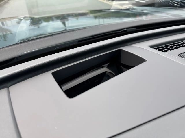 Volkswagen Tayron 2.0 TDI DSG R-Line