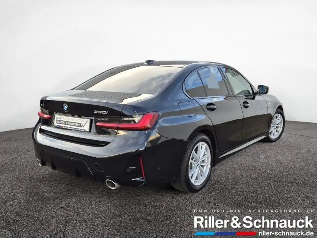 BMW 330 330i M-Sport Sedan xDrive