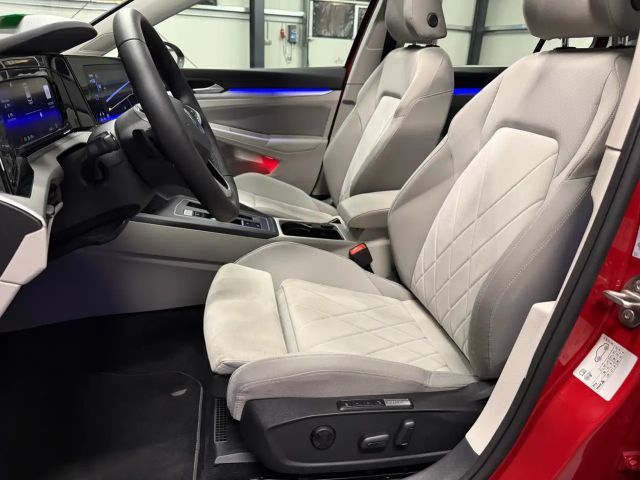 Volkswagen Golf 1.5 eTSI Golf VIII Life