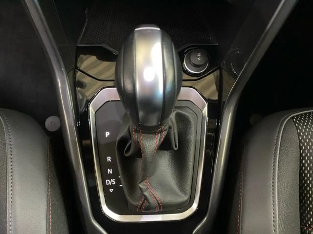 Volkswagen T-Roc 1.5 TSI DSG Sport