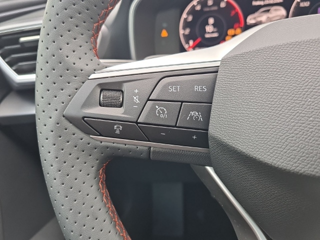Seat Leon 1.5 eTSI DSG FR-lijn Sportstourer