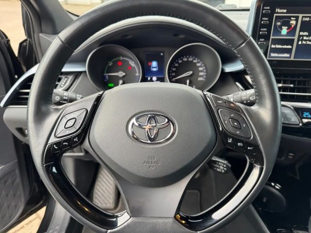 Toyota C-HR Hybride Team D