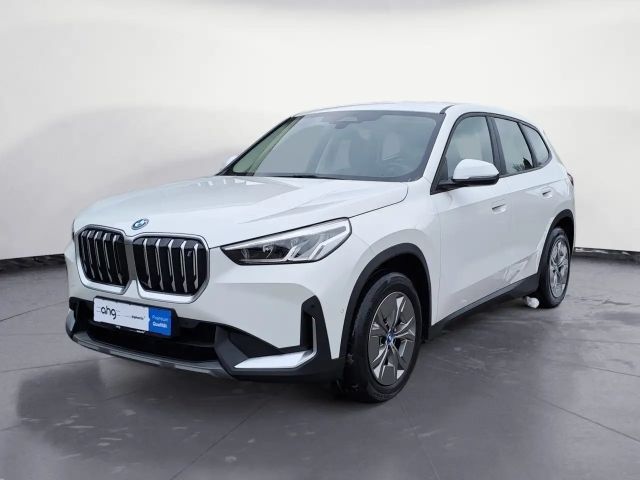 BMW iX1 xDrive30