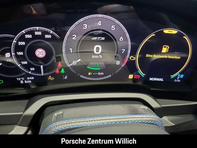 Porsche 992 4 Coupé GTS Targa