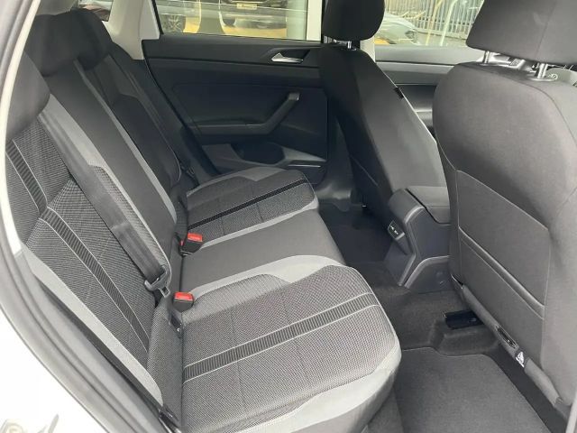 Volkswagen Polo Style