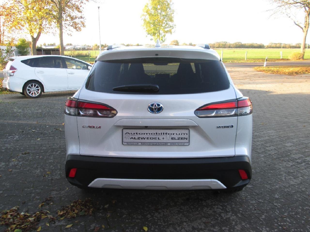 Toyota Corolla Cross 5-deurs Team D