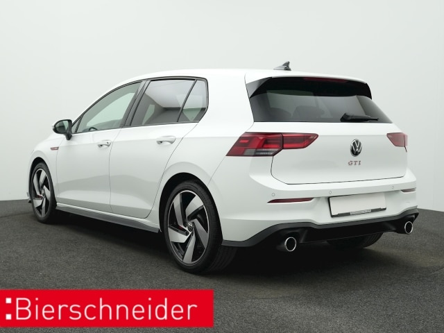 Volkswagen Golf 2.0 TSI