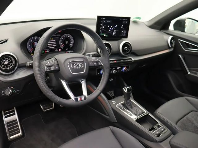 Audi Q2 35 TDI S-Line