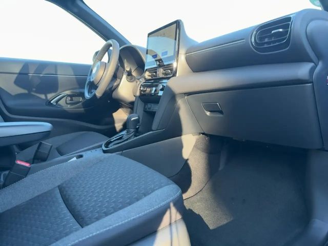 Toyota Yaris Cross 1.5 H Teamplayer Winter-Paket