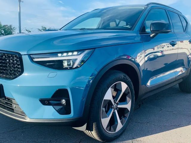 Volvo XC40 Dark Plus