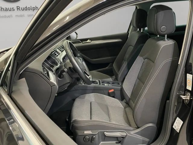 Volkswagen Passat 2.0 TDI Business DSG Variant