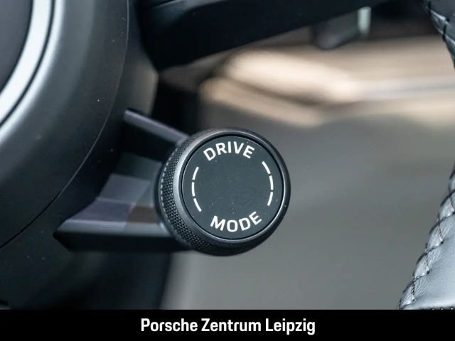 Porsche Cayenne SportDesign FnW Javagrün! Sitzklima AHK