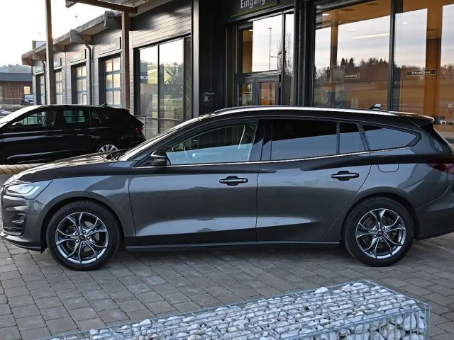 Ford Focus EcoBoost Titanium Wagon