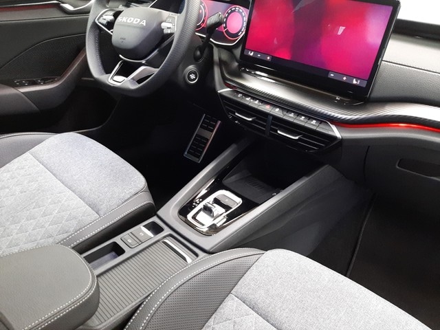 Skoda Octavia 2.0 TDI Combi Sportline