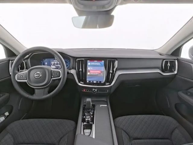 Volvo V60 Core