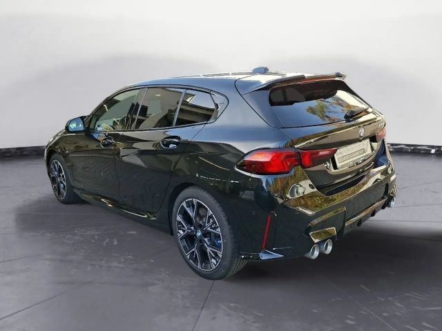 BMW 135 Sedan xDrive