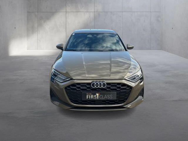 Audi A3 30 TFSI Sedan