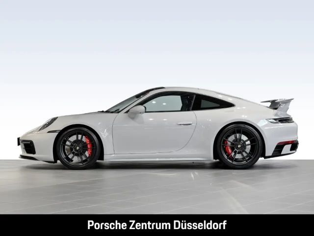 Porsche 992 4 Carrera Coupé GTS