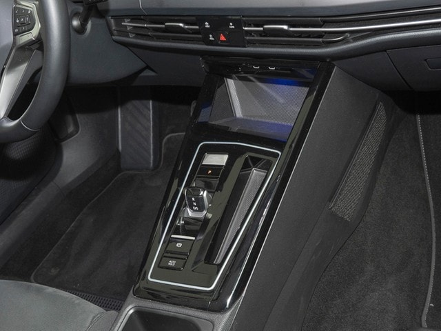 Volkswagen Golf 1.5 eTSI DSG Golf VIII