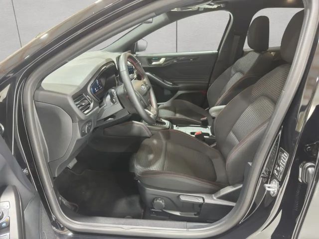 Ford Focus ST Line Wagon