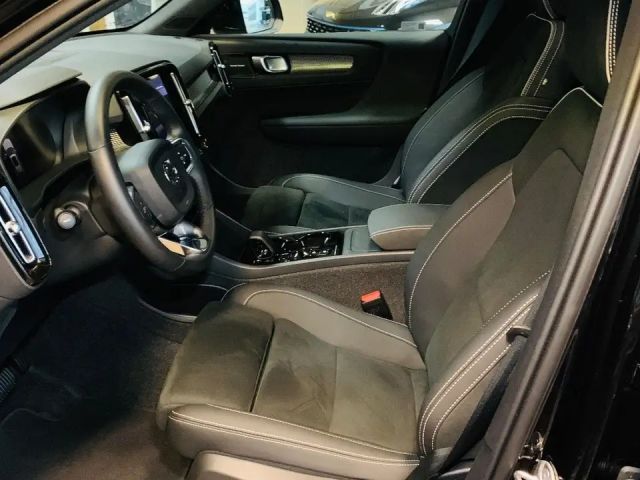 Volvo XC40 Plus