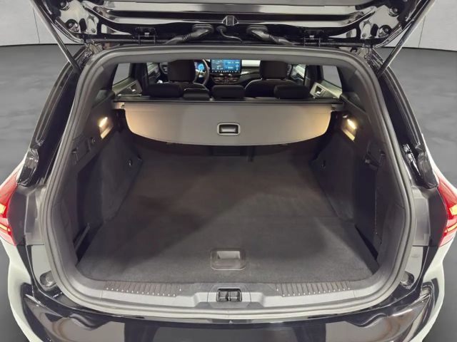 Ford Focus ST Line Wagon