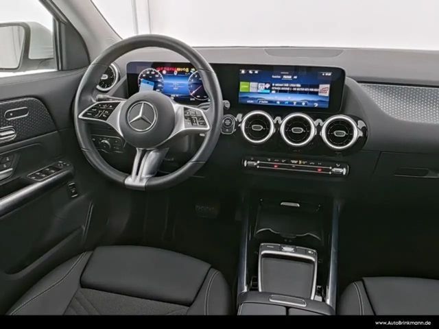 Mercedes-Benz GLA 220 4MATIC