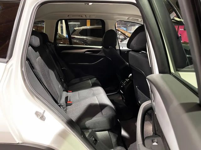 BMW X3 Advantage pakket xDrive