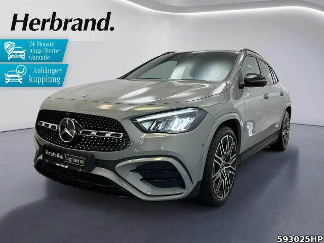 Mercedes-Benz GLA 200 AMG Line