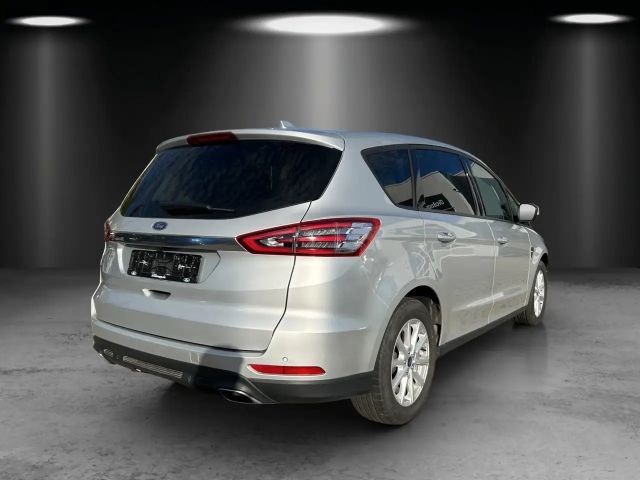 Ford S-Max Trend
