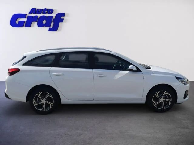 Hyundai i30 CW 1,5 DPI GO