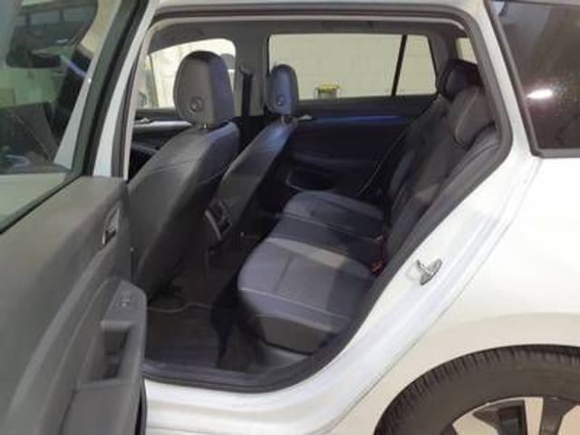 Volkswagen Golf 1.5 eTSI DSG Golf VIII Variant