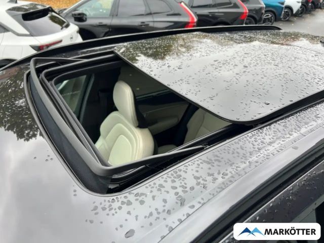 Volvo XC90 AWD R-Design Recharge T8