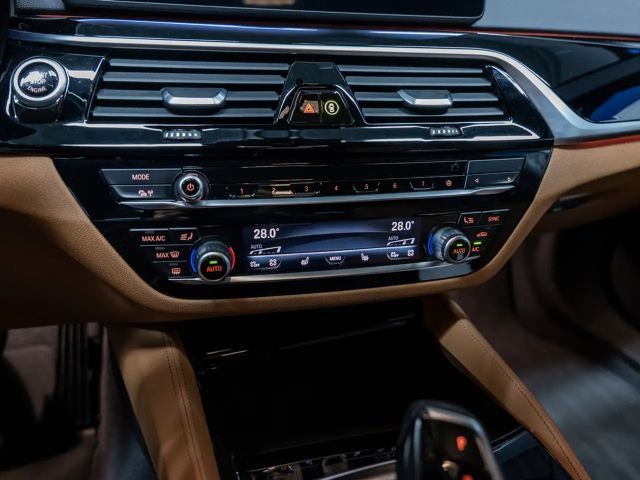 BMW 520 520d Luxury Line Touring