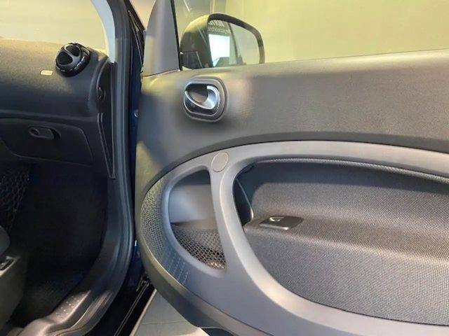 Smart EQ fortwo 22kw onboard charger Pulse