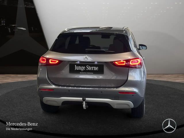 Mercedes-Benz GLA 200 GLA 200 d Style