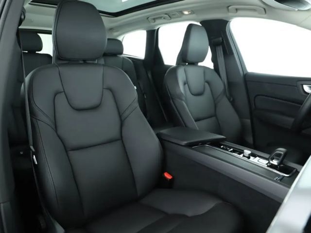 Volvo XC60 AWD Momentum