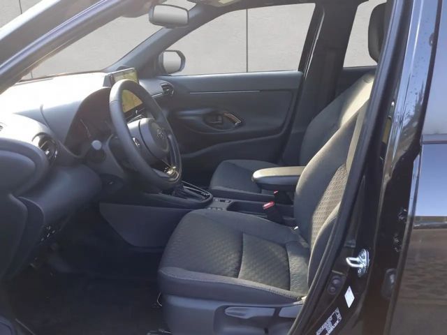 Toyota Yaris Cross Teamplayer,Safety-Paket,Winter-Paket