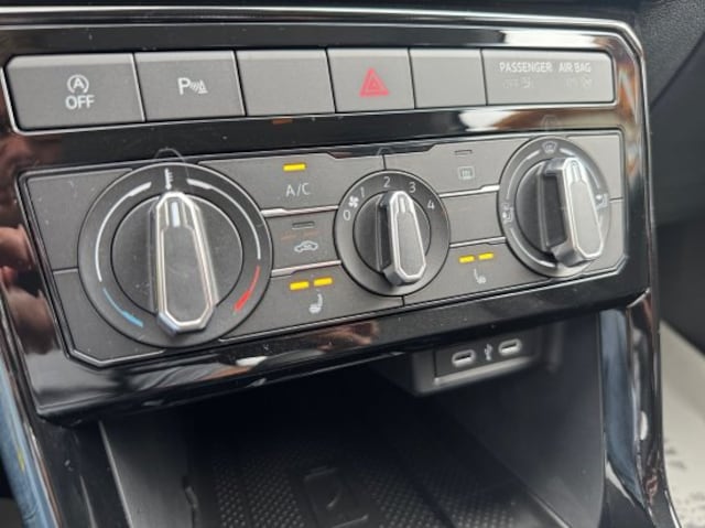 Volkswagen T-Cross 1.0 TSI