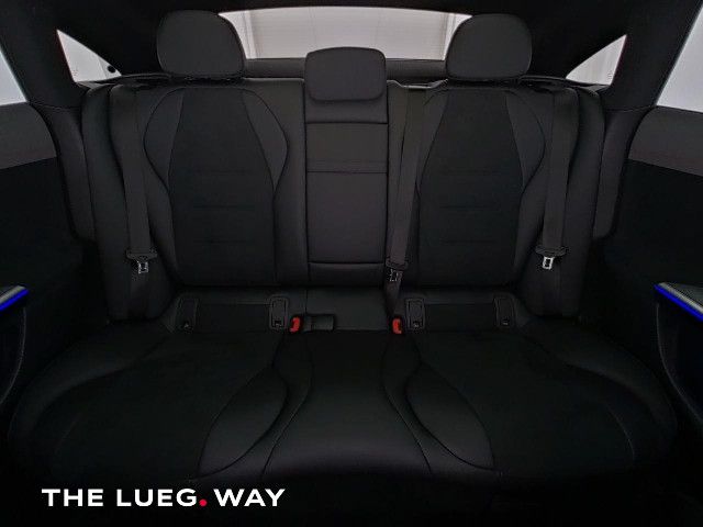 Mercedes-Benz EQE 300 Sedan