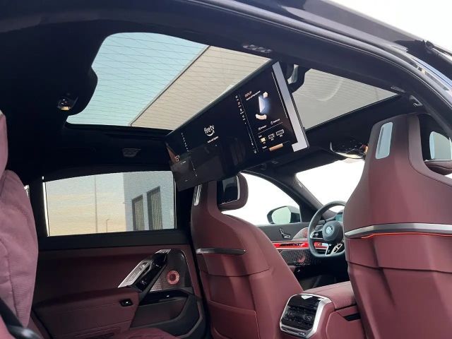 BMW 740 740d M-Sport Sedan xDrive