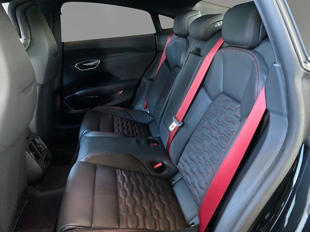 Audi RS e-tron GT Quattro