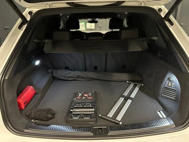 Volkswagen Touareg 4Motion R-Line