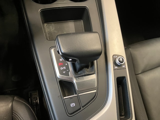 Audi A4 35 TFSI Avant S-Tronic