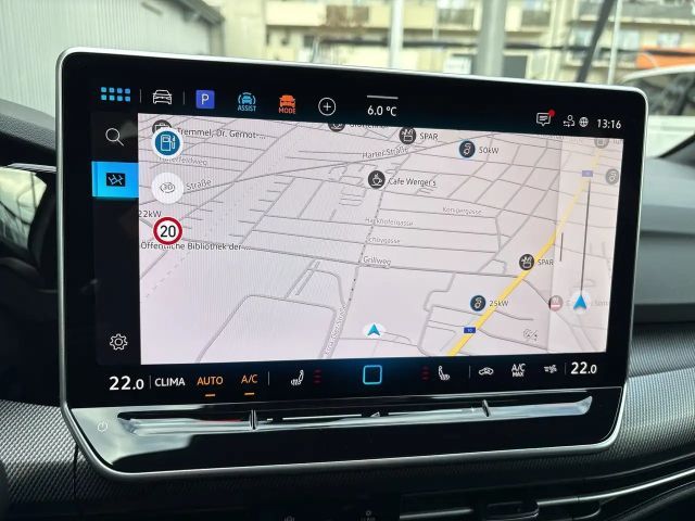 Volkswagen Golf DSG Sport Variant