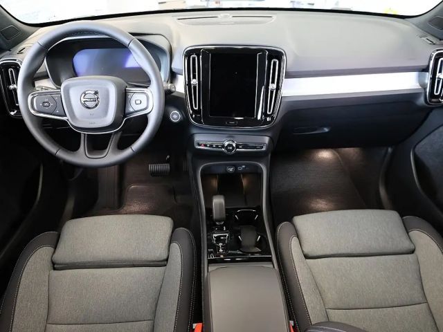 Volvo XC40 Dark Plus